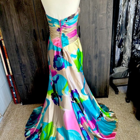 Tony Bowls A Line Pageant Prom Gown Embellished Formal Dress - Picture 6 of 6